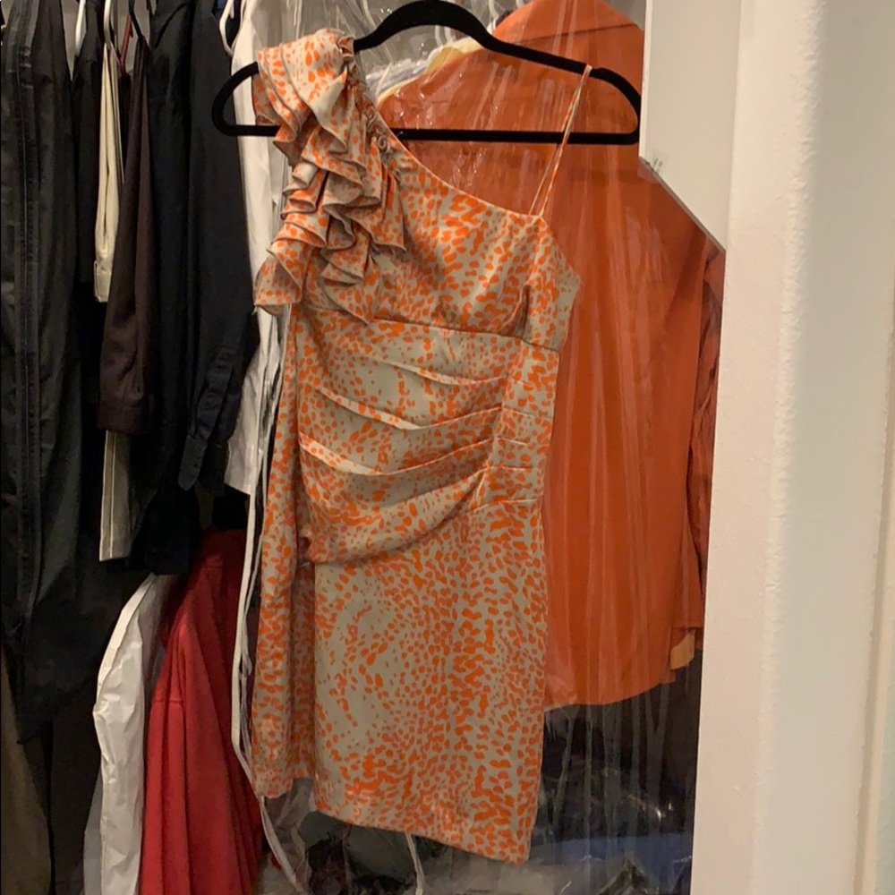 One shoulder detail dress